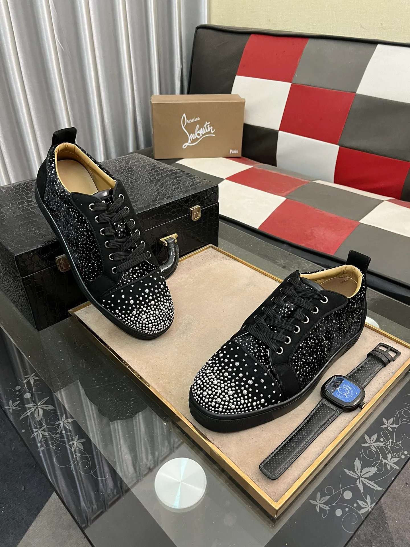 Men's men's shoes💰458⌚️⌚️christian louboutin (CL red sole shoes) counter hot diamond series, casual sneakers📢 📢 📢 Exclusive hot style release🎈🎈💪Movable latex feet👻Finished outsole line [Deyi] Global supply😝 [Top version]: Original imported cowhide upper, top original leather lining, original open-molded TPU outsole, original 1:1 detail processing, original shoe last, large number of ready-made code numbers: 38-44